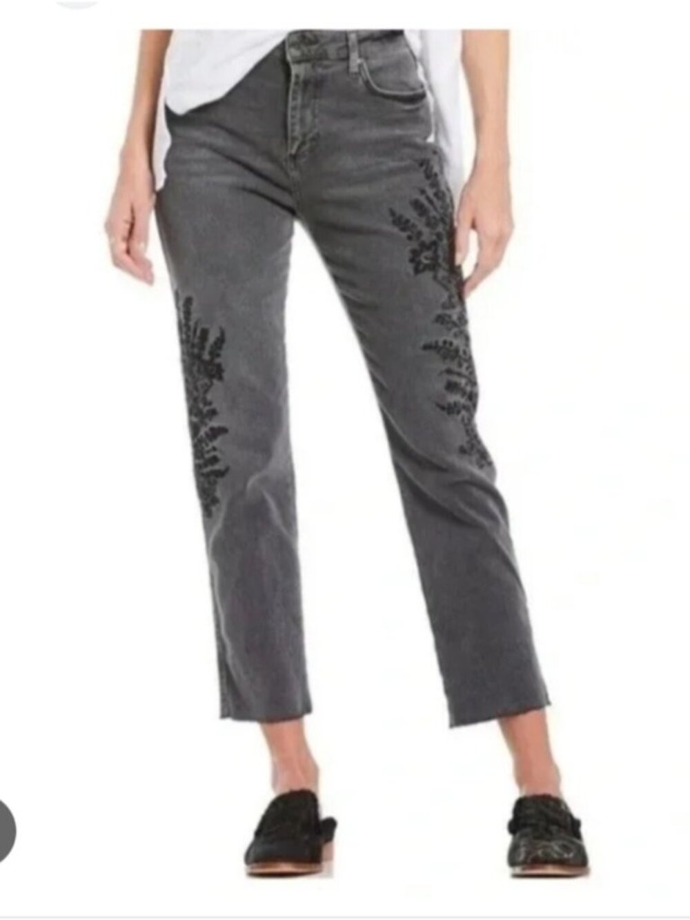FREE PEOPLE | Embroidered Cropped Jeans Raw Hem Sz 24